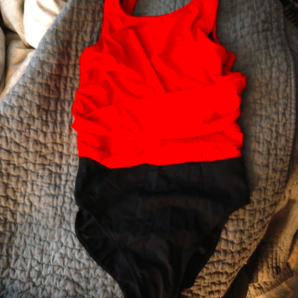Newport News Red & Black Rouched Bathing Suit